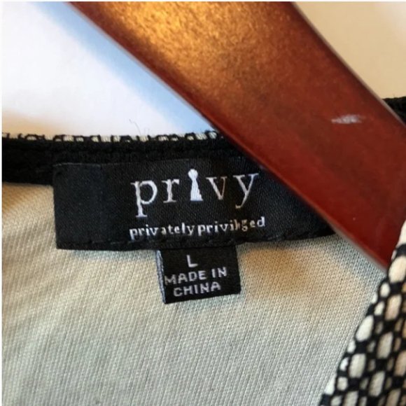 Privy (Privately Privileged) Lace look dress sz L - Picture 4 of 10